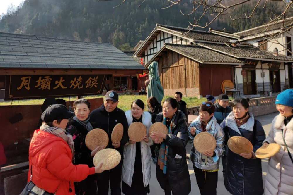 索改嘎村领导引领村庄迈向新辉煌